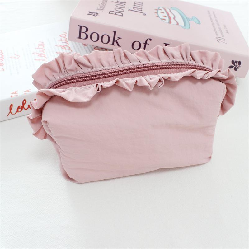 Ruffle Mini Pouch｜フリル ミニポーチ